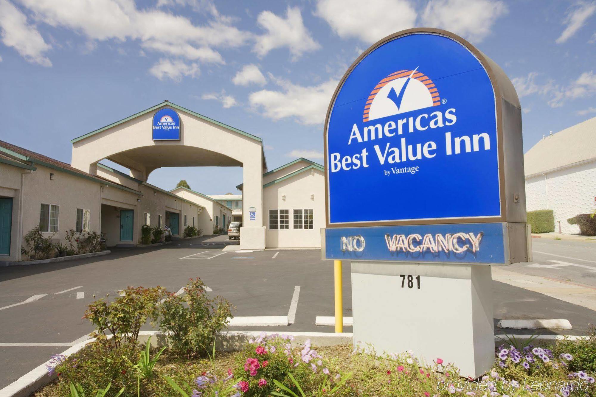 Royal Inn Watsonville Εξωτερικό φωτογραφία