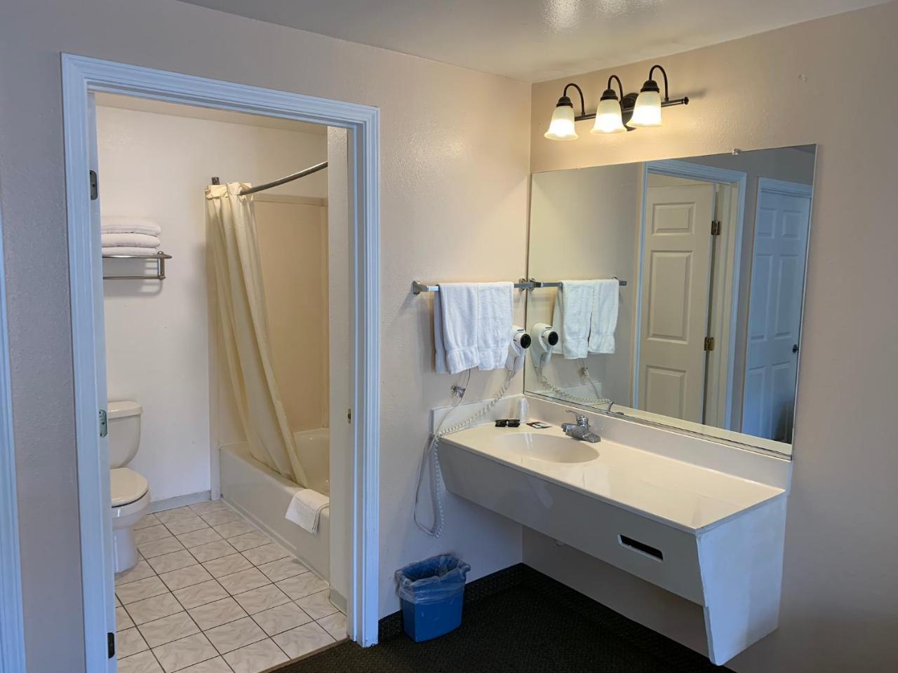 Royal Inn Watsonville Εξωτερικό φωτογραφία